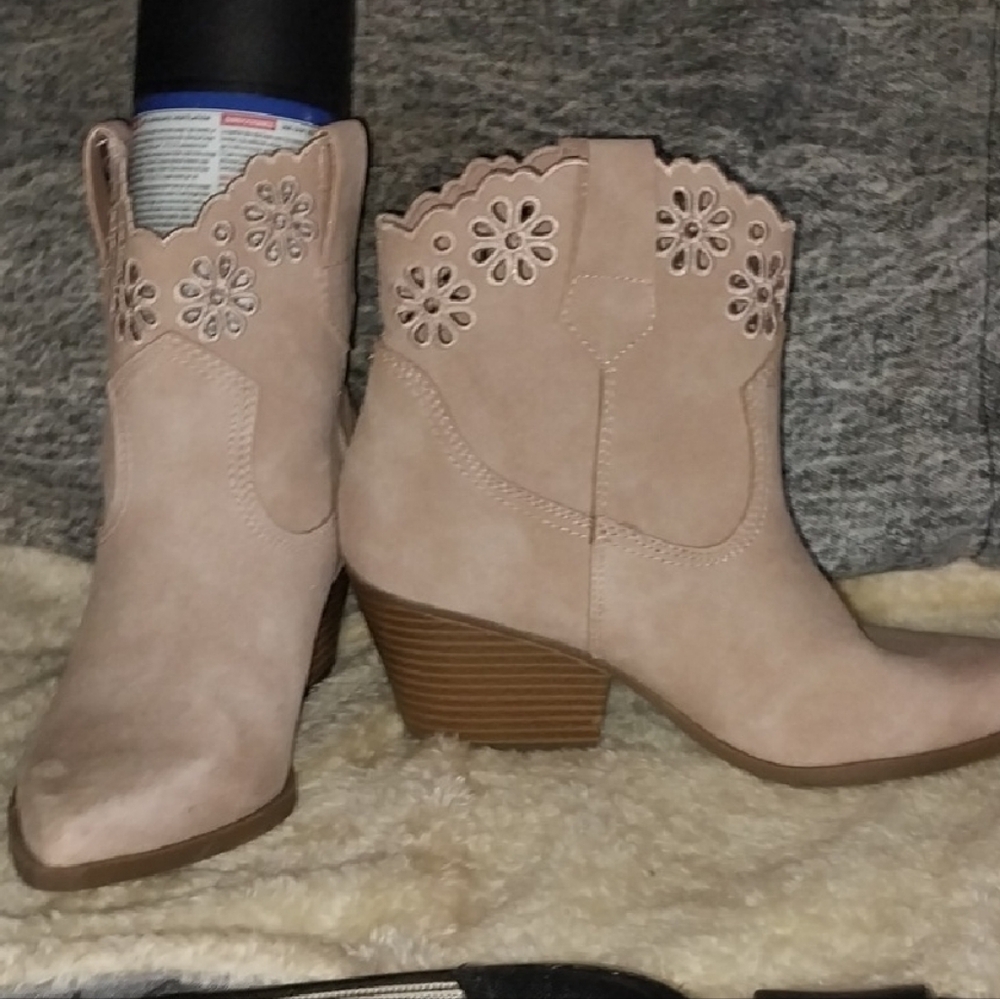 Indigo Cream Ankle Boots with Western Flair